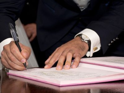 Μετάφραση εμπορικών εγγράφων από τα ελληνικά στα γαλλικά